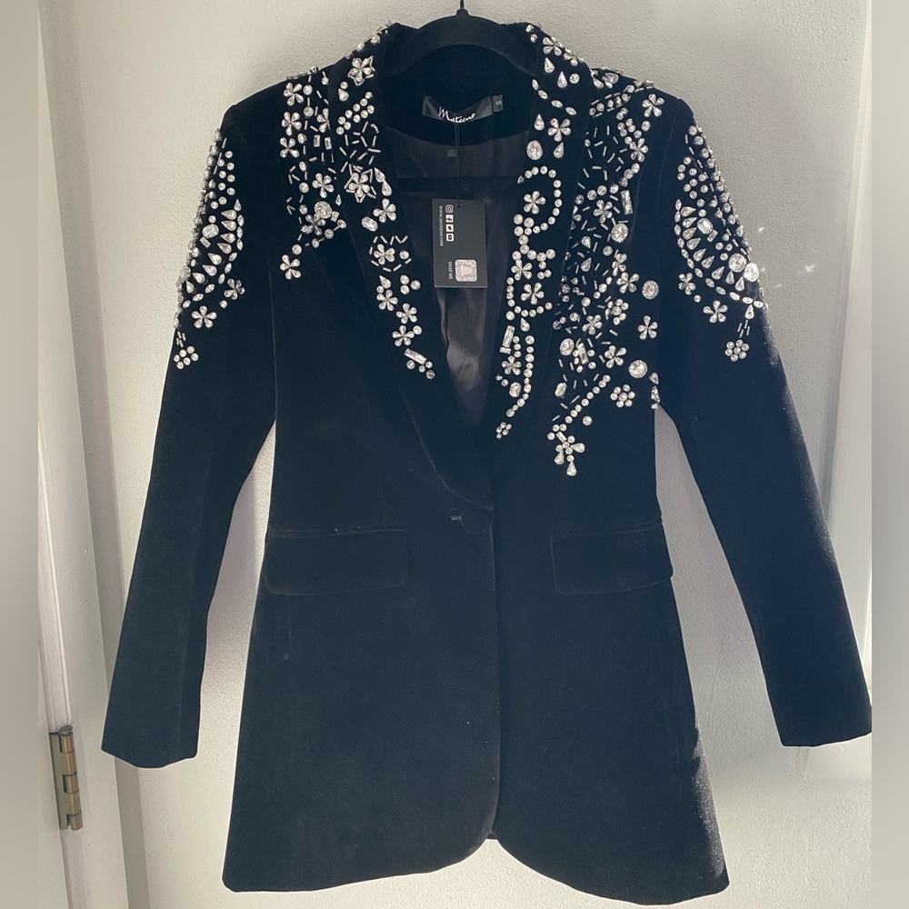 Mateeno Embellished Black Velvet Blazer with Crystal Appliqué